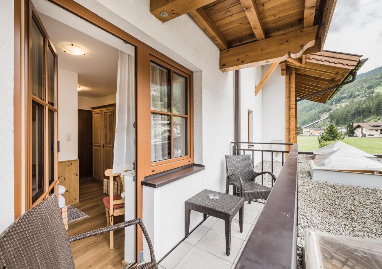 Andre Arnold - Boutique Pension Sölden Exteriör bild